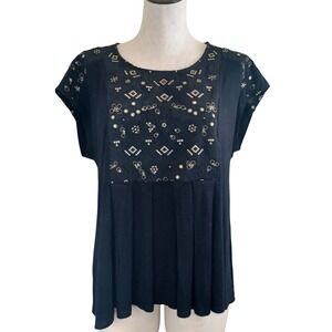 Anthropologie Akemi + Kin Black Embroidered Pleated Cap Sleeve Top Medium